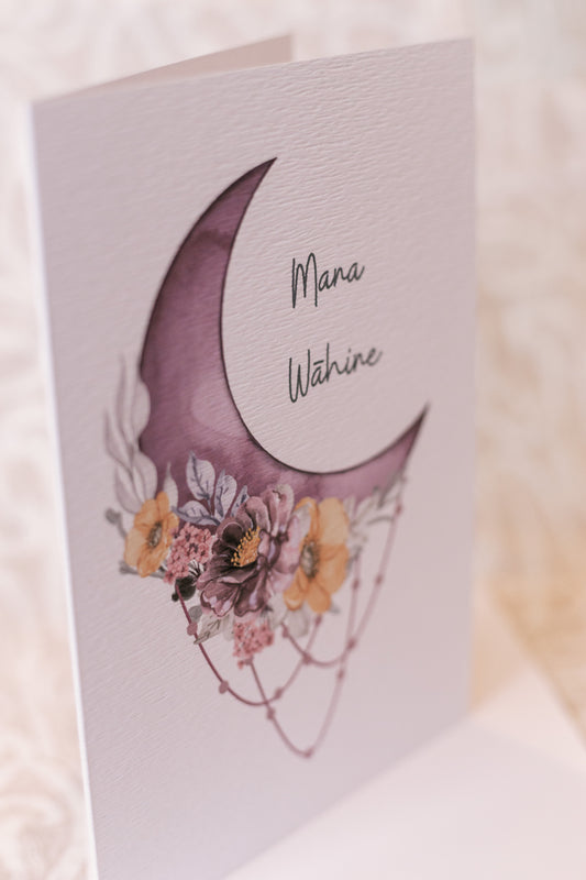 Mana Wahine Waiporoporo Moon